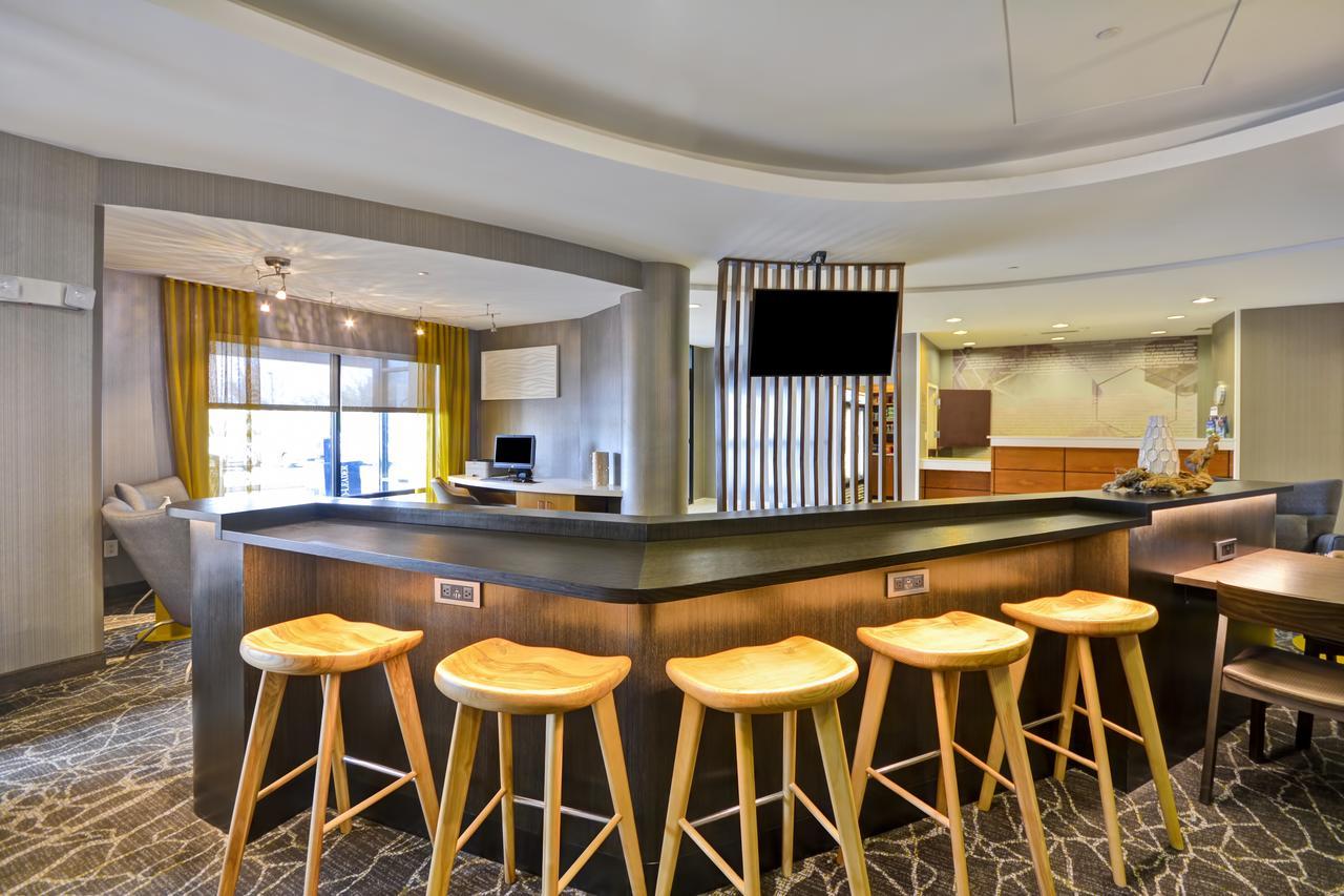 Springhill Suites Lexington Near The University Of Kentucky Exterior foto