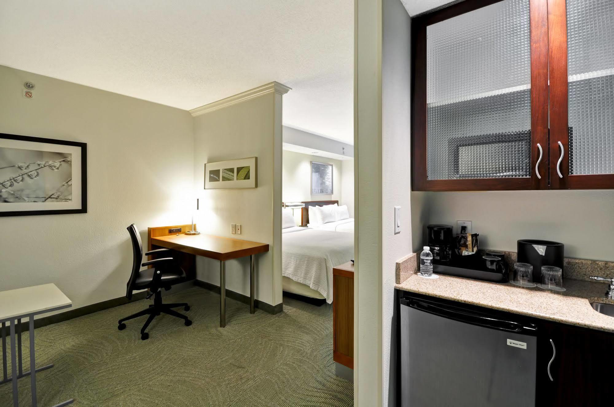 Springhill Suites Lexington Near The University Of Kentucky Exterior foto